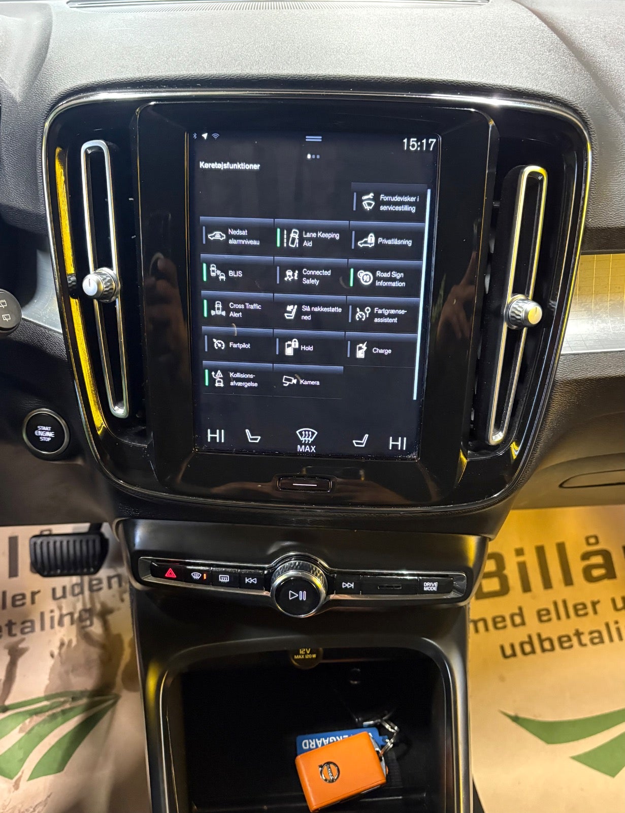 Billede af Volvo XC40 1,5 T4 ReCharge Momentum aut.