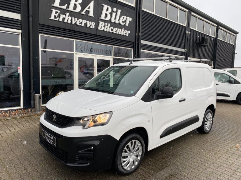 Peugeot Partner BlueHDi 100 L1V1 Plus Van