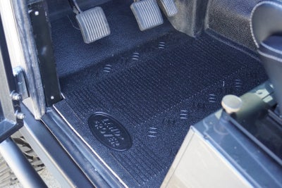 Land Rover Defender 90 TD5 Soft-top