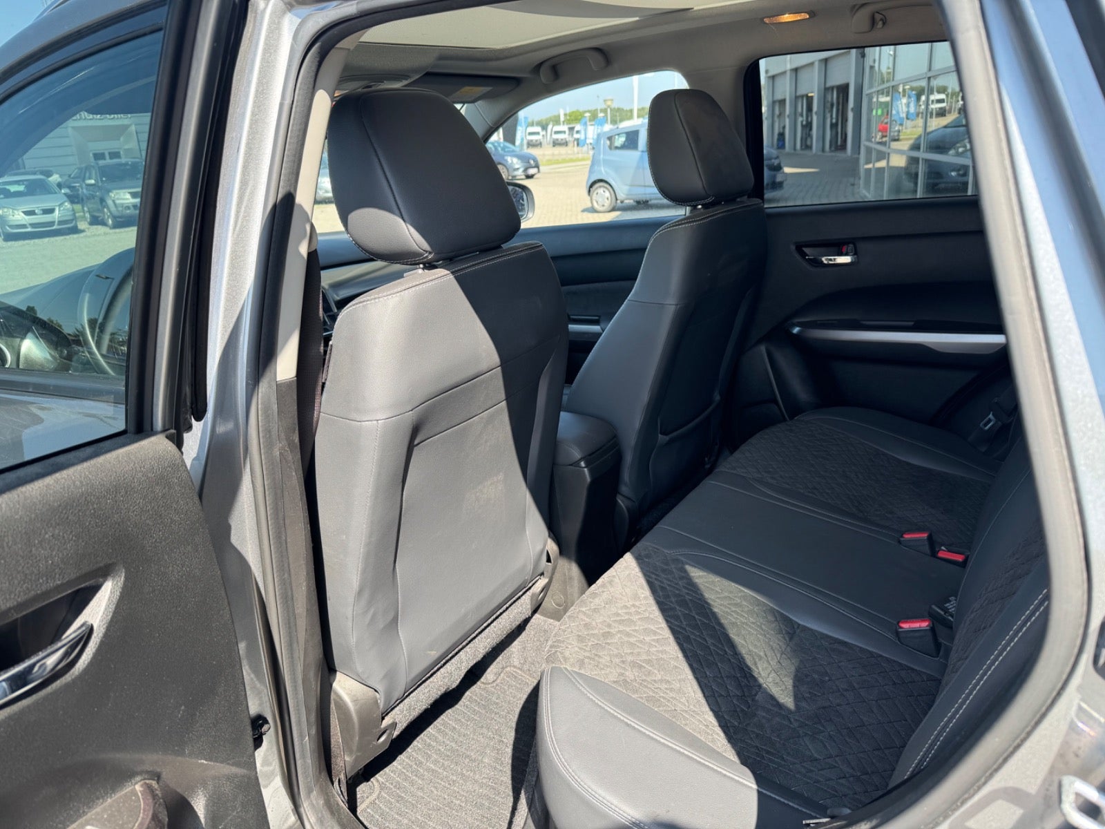 Billede af Suzuki Vitara 1,4 mHybrid Adventure aut.