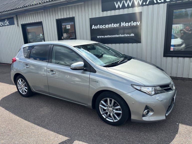 Toyota Auris Hybrid H2 Premium CVT