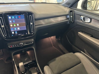 Volvo XC40 P6 ReCharge Core