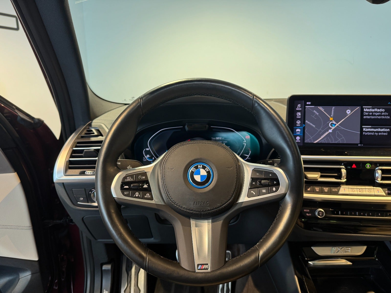 BMW iX3 Charged Plus M-Sport 5d - 13