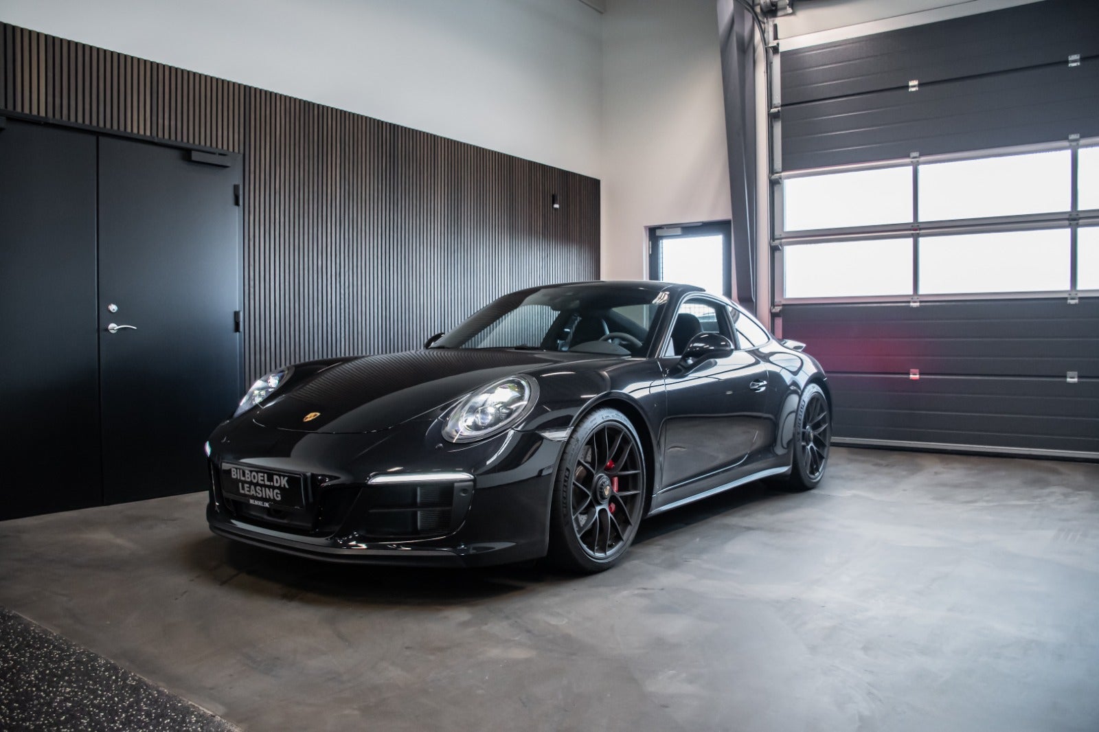 Porsche 911 Carrera 4 GTS Coupé PDK