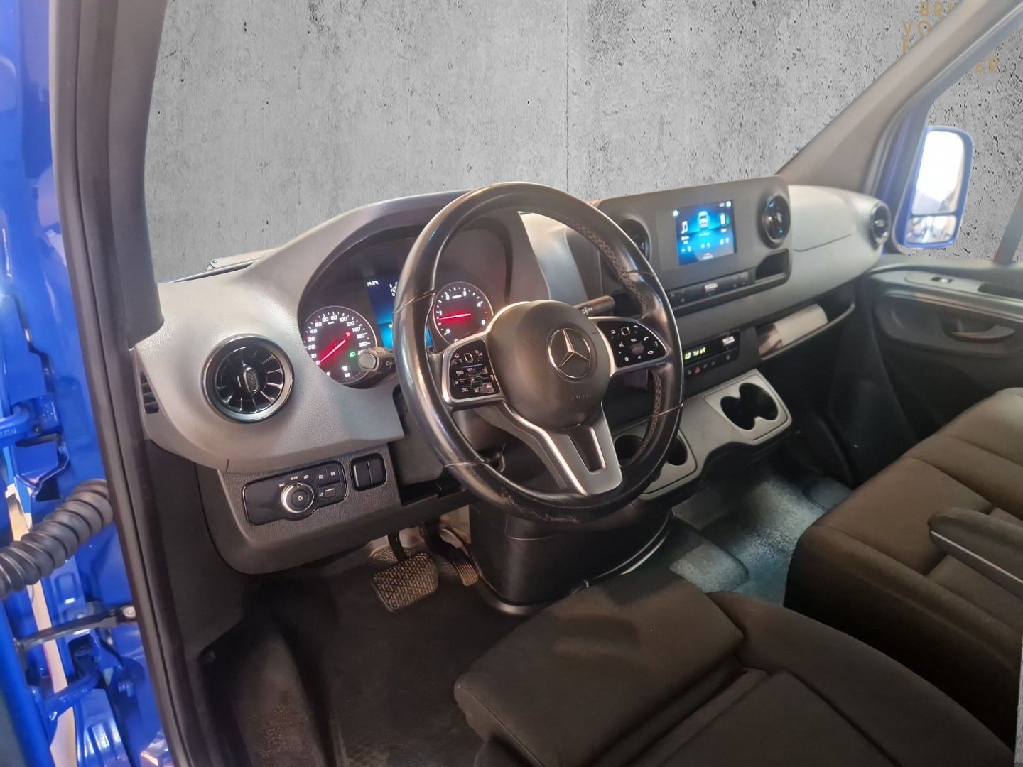 Billede af Mercedes Sprinter 319 3,0 CDi Db.Kab m/lad aut.