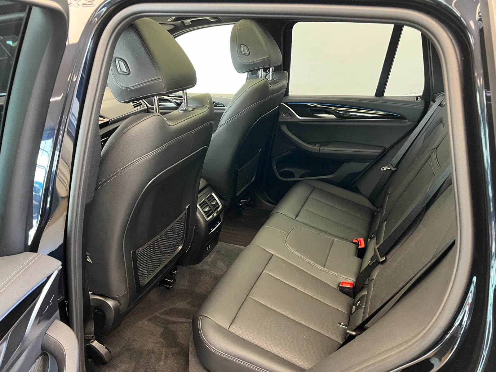 Billede af BMW iX3  Charged M-Sport
