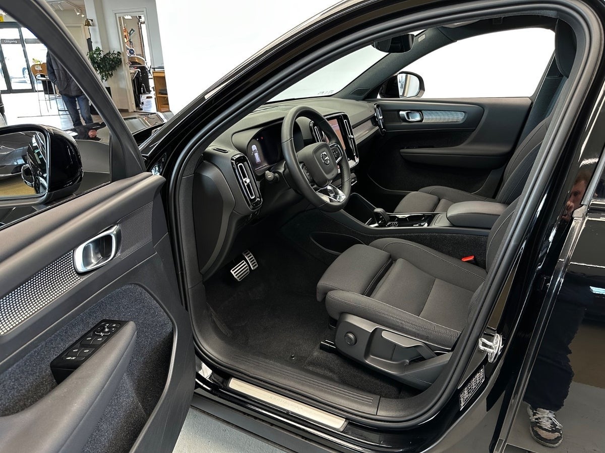 Billede af Volvo XC40  P6 ReCharge Core