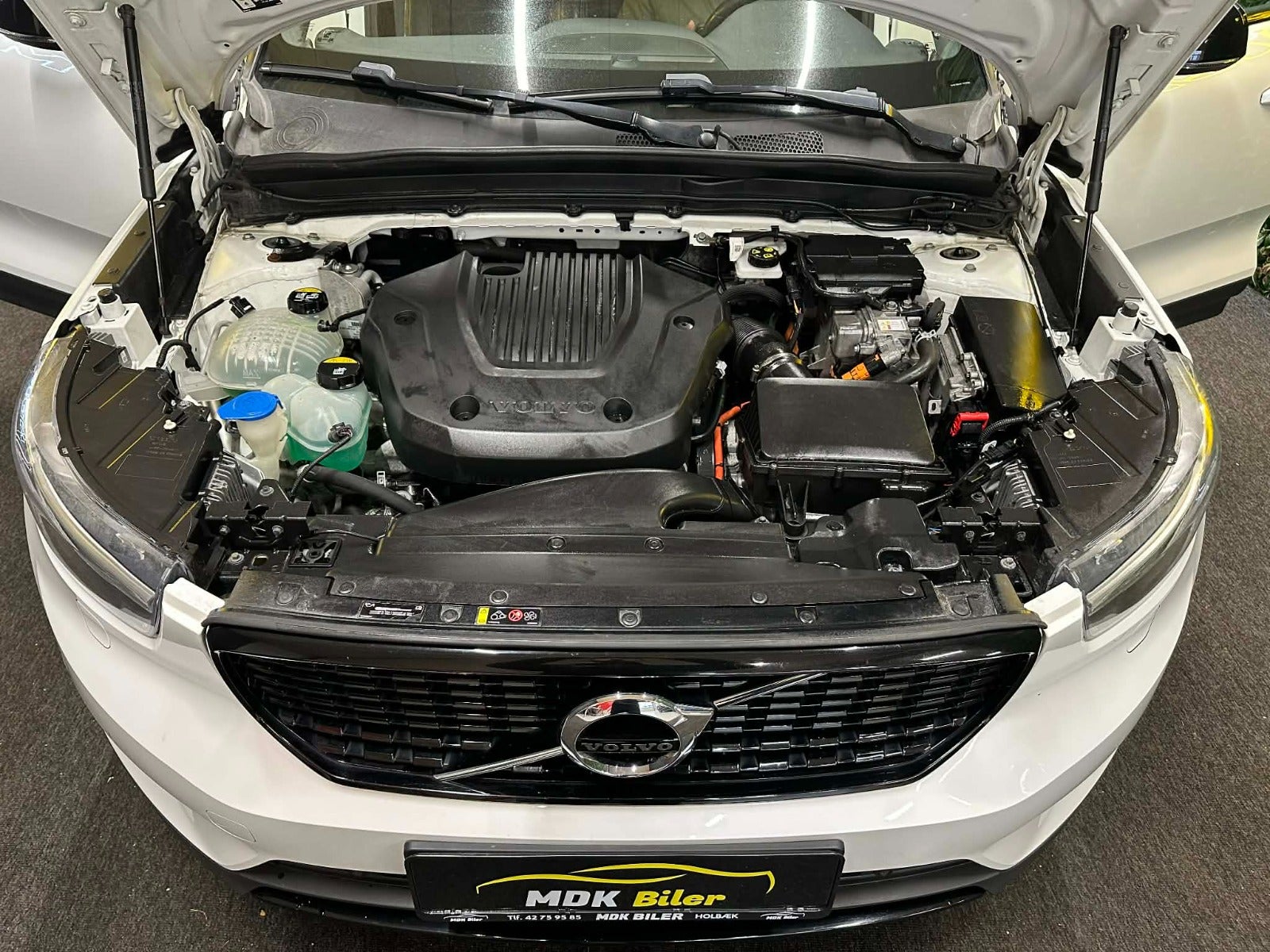 Billede af Volvo XC40 1,5 T5 ReCharge R-Design aut.