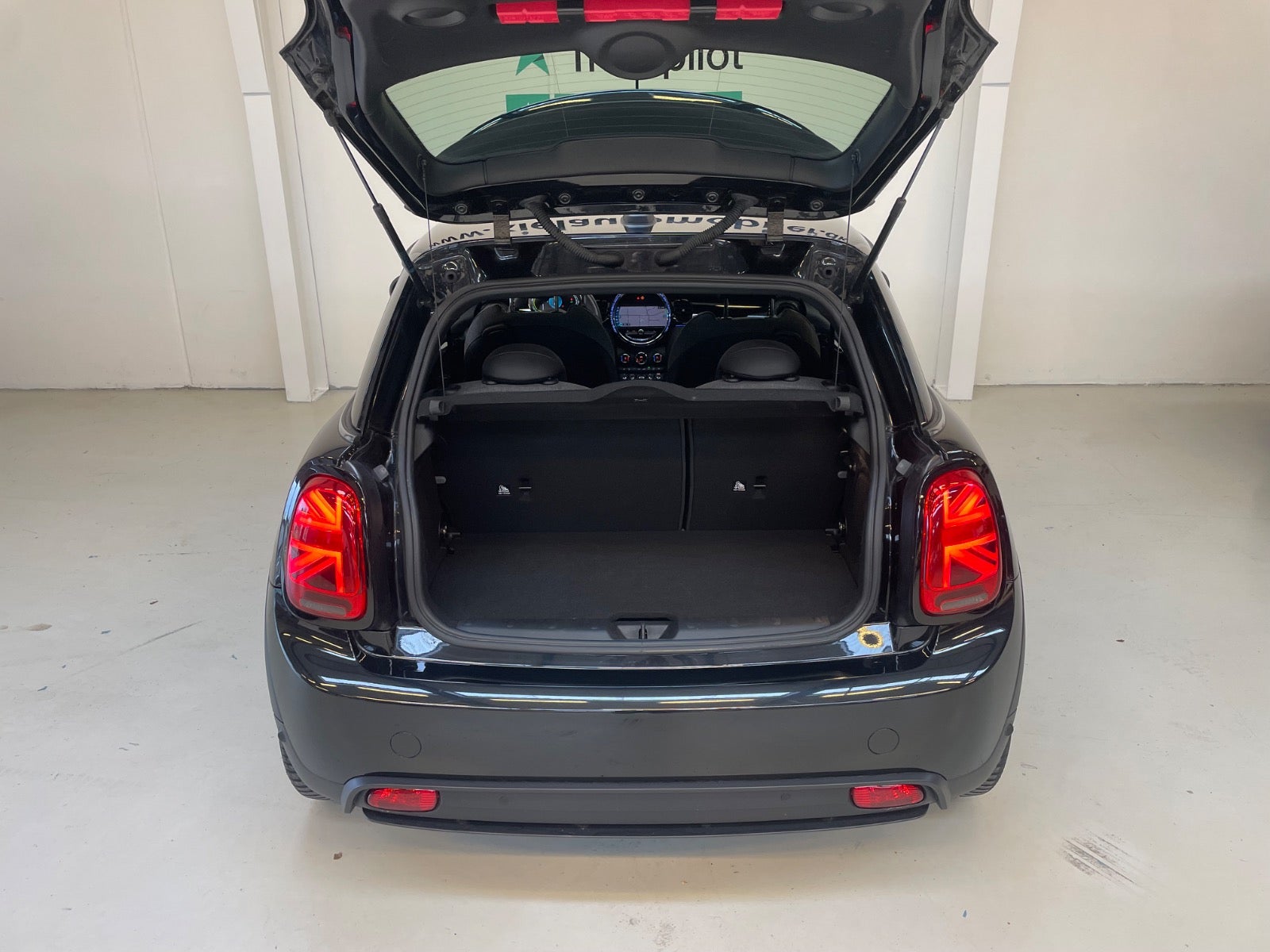 MINI Cooper SE Yours Trim