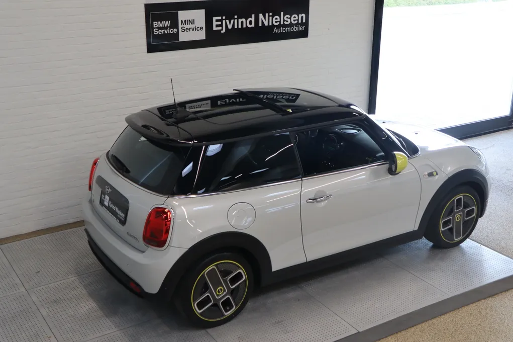 MINI Cooper SE Trim M