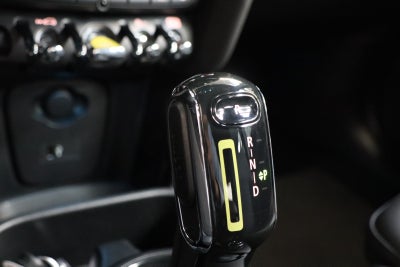 MINI Cooper SE Classic Trim