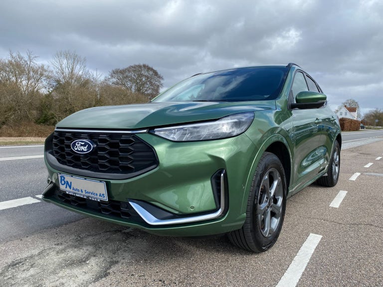 Ford Kuga PHEV ST-Line X CVT