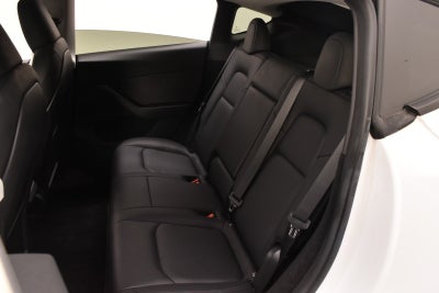 Tesla Model Y Long Range RWD