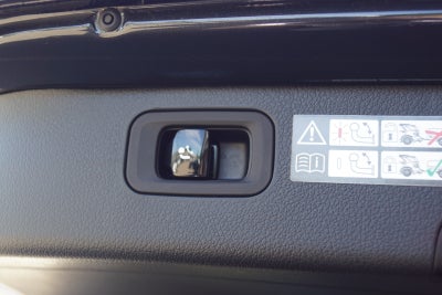 Mercedes C300 e AMG Line stc. aut.