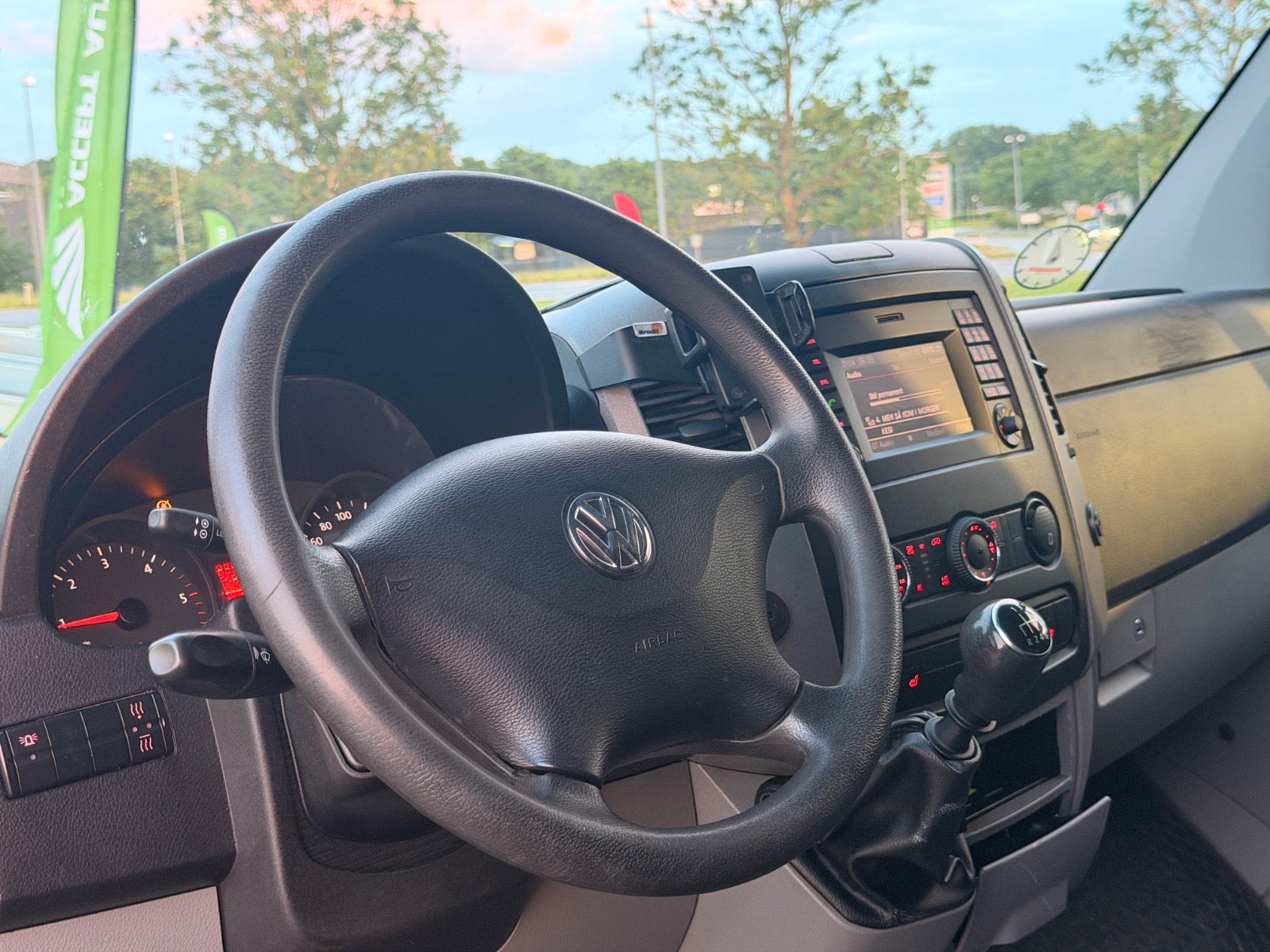 Billede af VW Crafter 2,0 TDi 163 Kassevogn L
