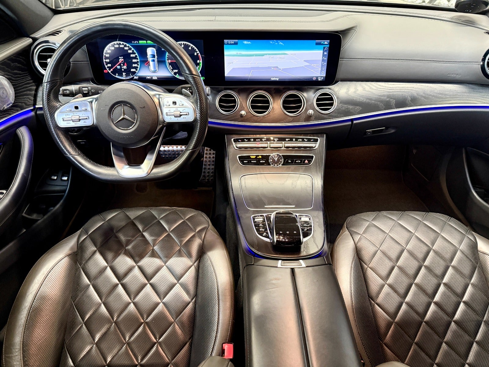 Billede af Mercedes E300 de 2,0 AMG Line stc. aut.