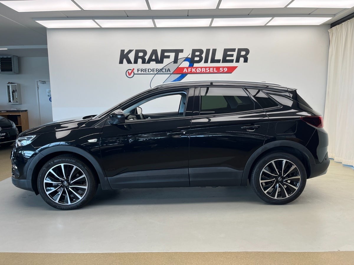 Billede af Opel Grandland X 1,6 Hybrid Ultimate aut.