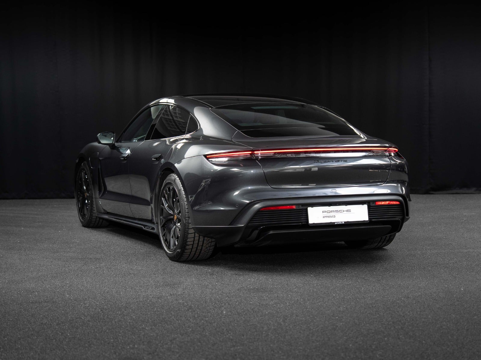 Gallery image 2 of 20