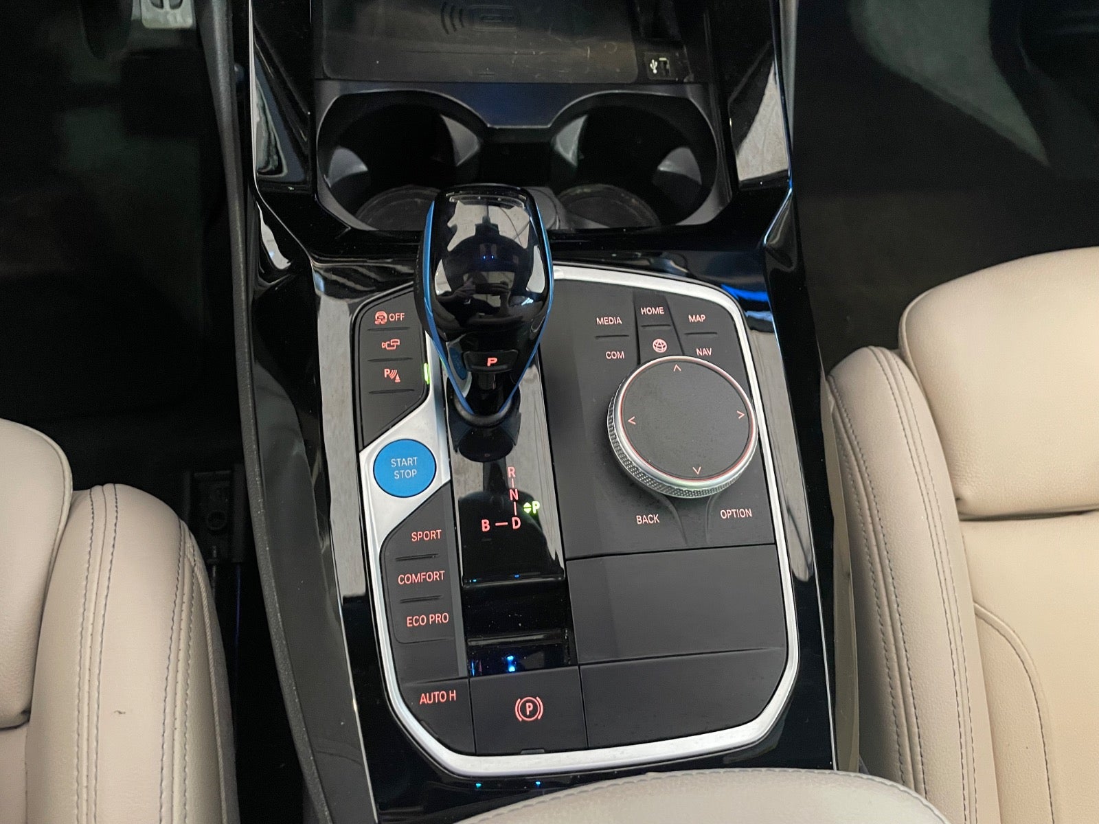 BMW iX3 Charged Plus M-Sport