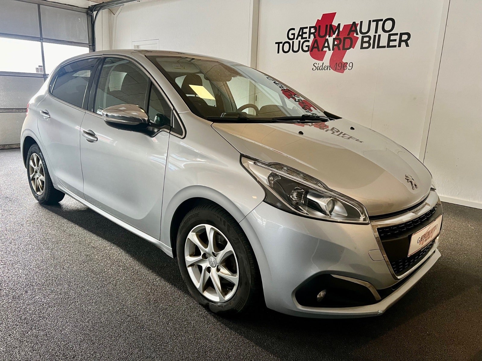 Peugeot 208 2017