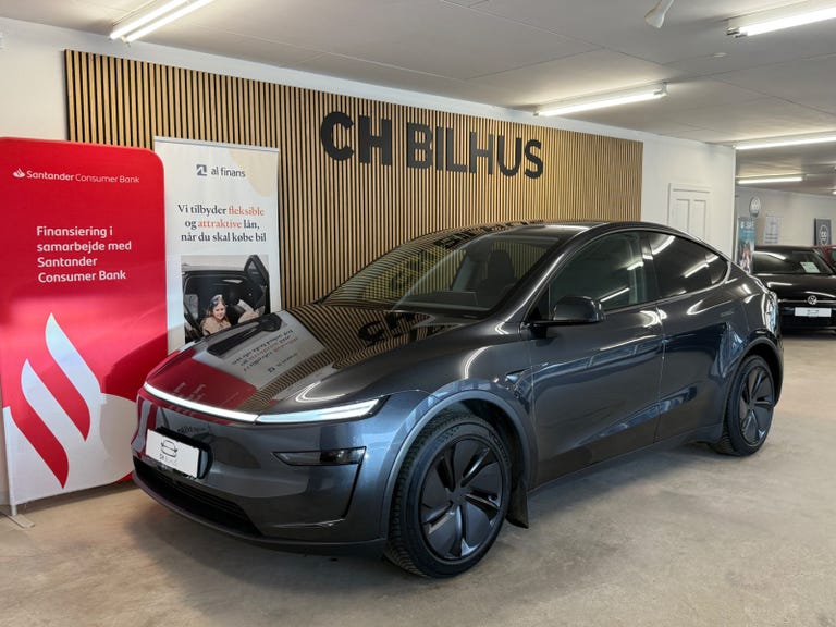 Tesla Model Y Premium Long Range RWD