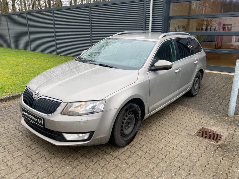 Skoda Octavia TDi 105 Elegance Combi