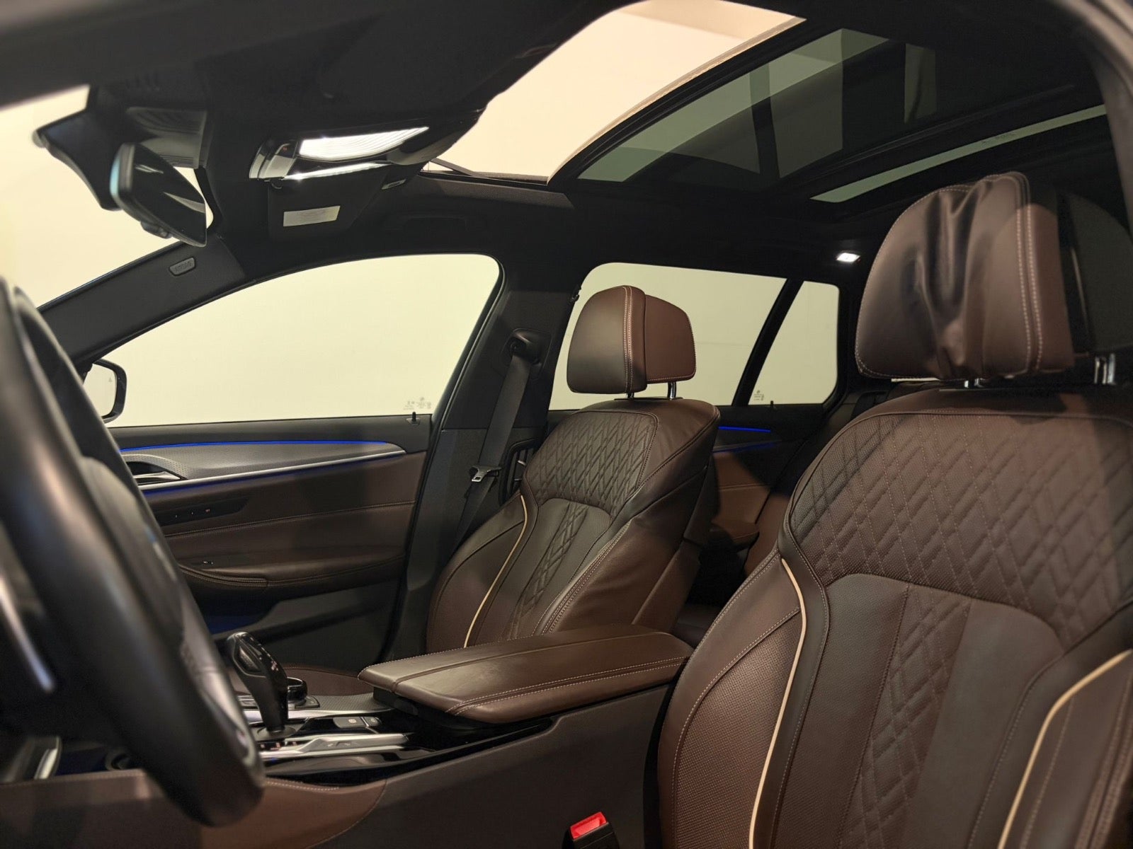 BMW – 540i