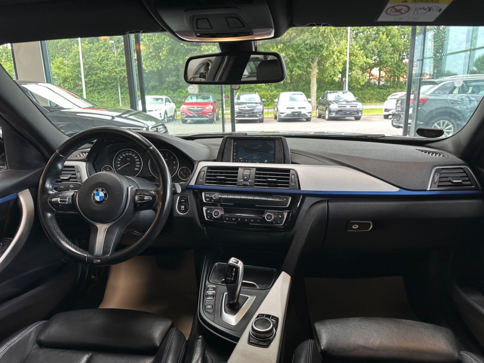 BMW 320i 2019