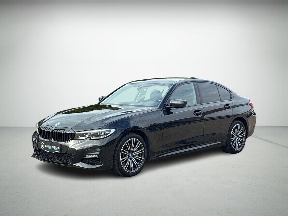 BMW 330e M-Sport aut. billede 1