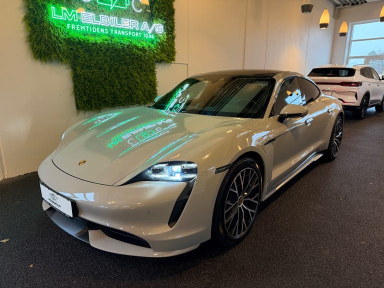 Porsche Taycan Turbo Performance+