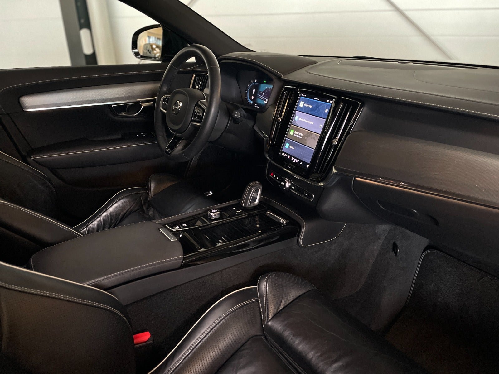 Volvo V90 T6 ReCharge R-Design aut. AWD