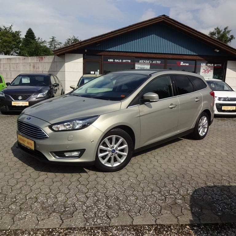 Ford Focus SCTi 125 Titanium stc.