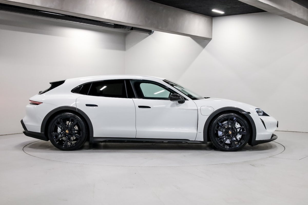Porsche Taycan 4S Performance+ Cross Turismo