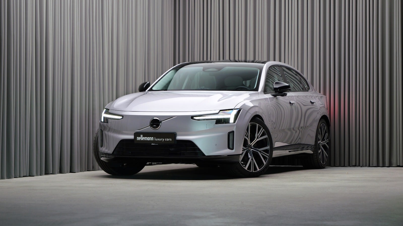 Volvo ES90 Extended Range Ultra