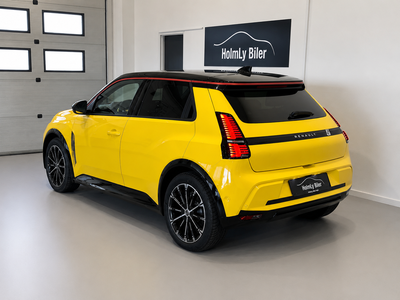 Renault 5 E-Tech Iconic
