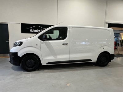 Toyota ProAce D 95 Medium Base
