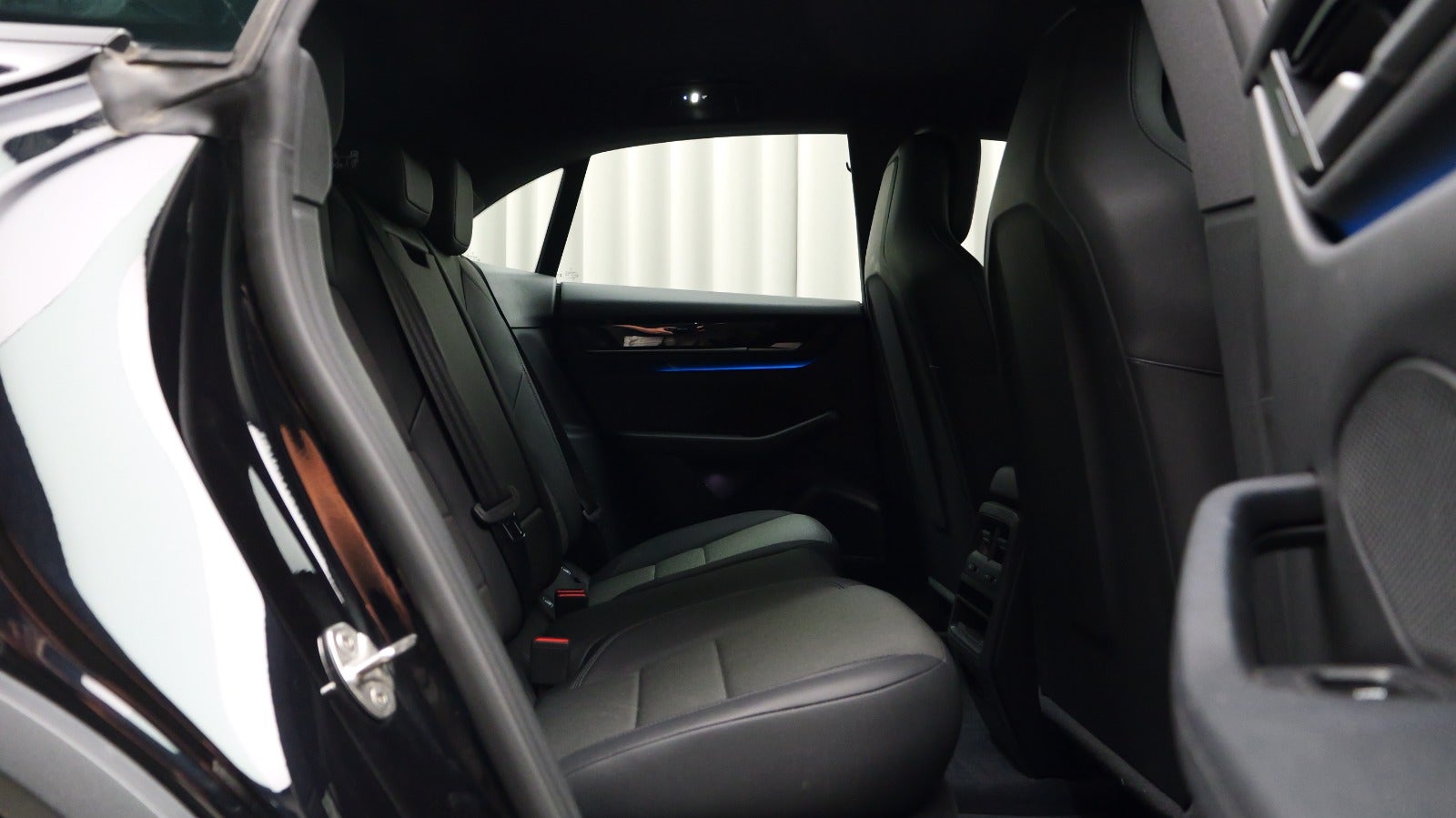 Porsche Macan 4 