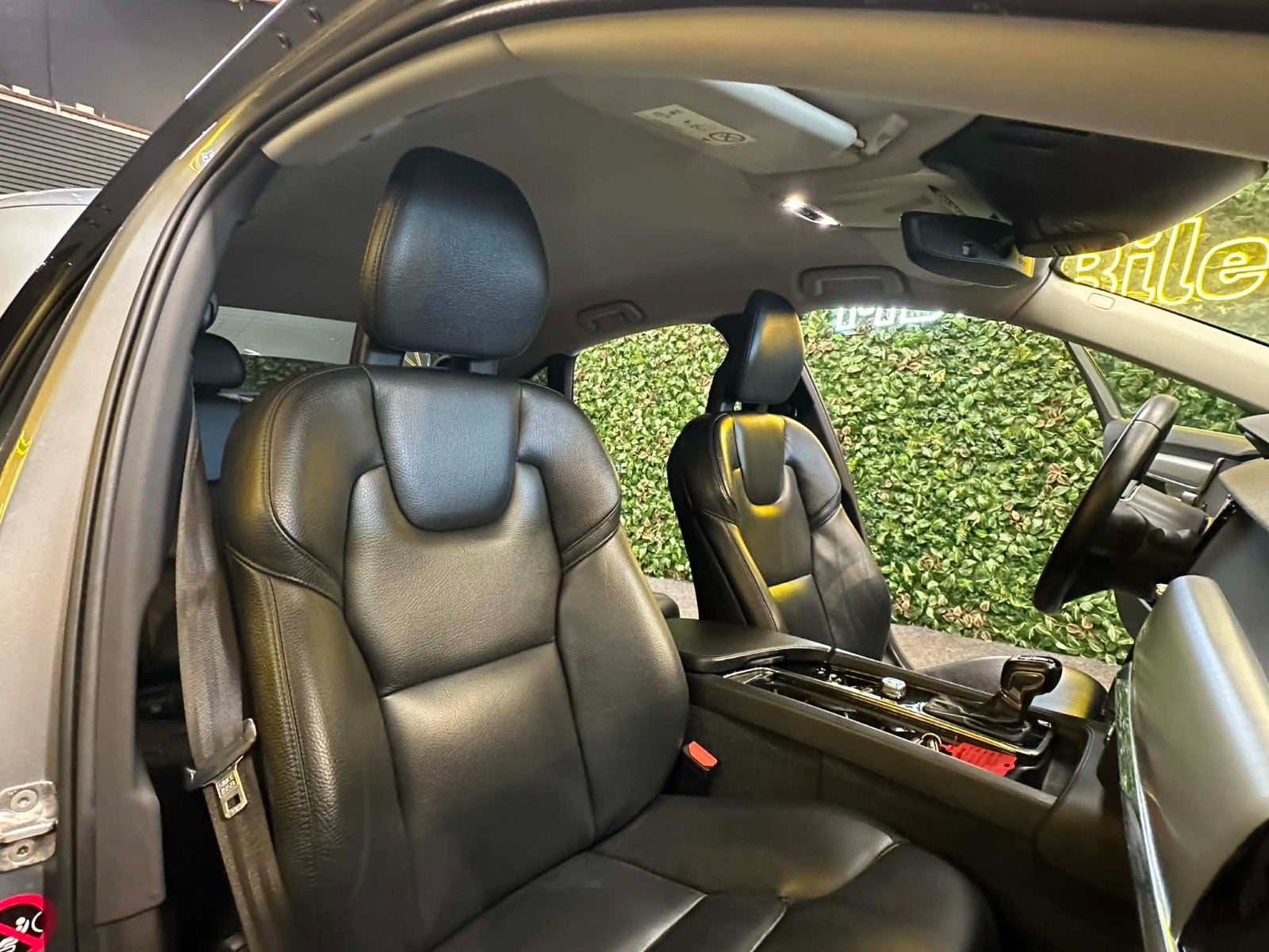 Billede af Volvo S90 2,0 T4 190 Momentum aut.