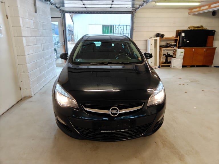 Opel Astra T 140 Enjoy Sports Tourer