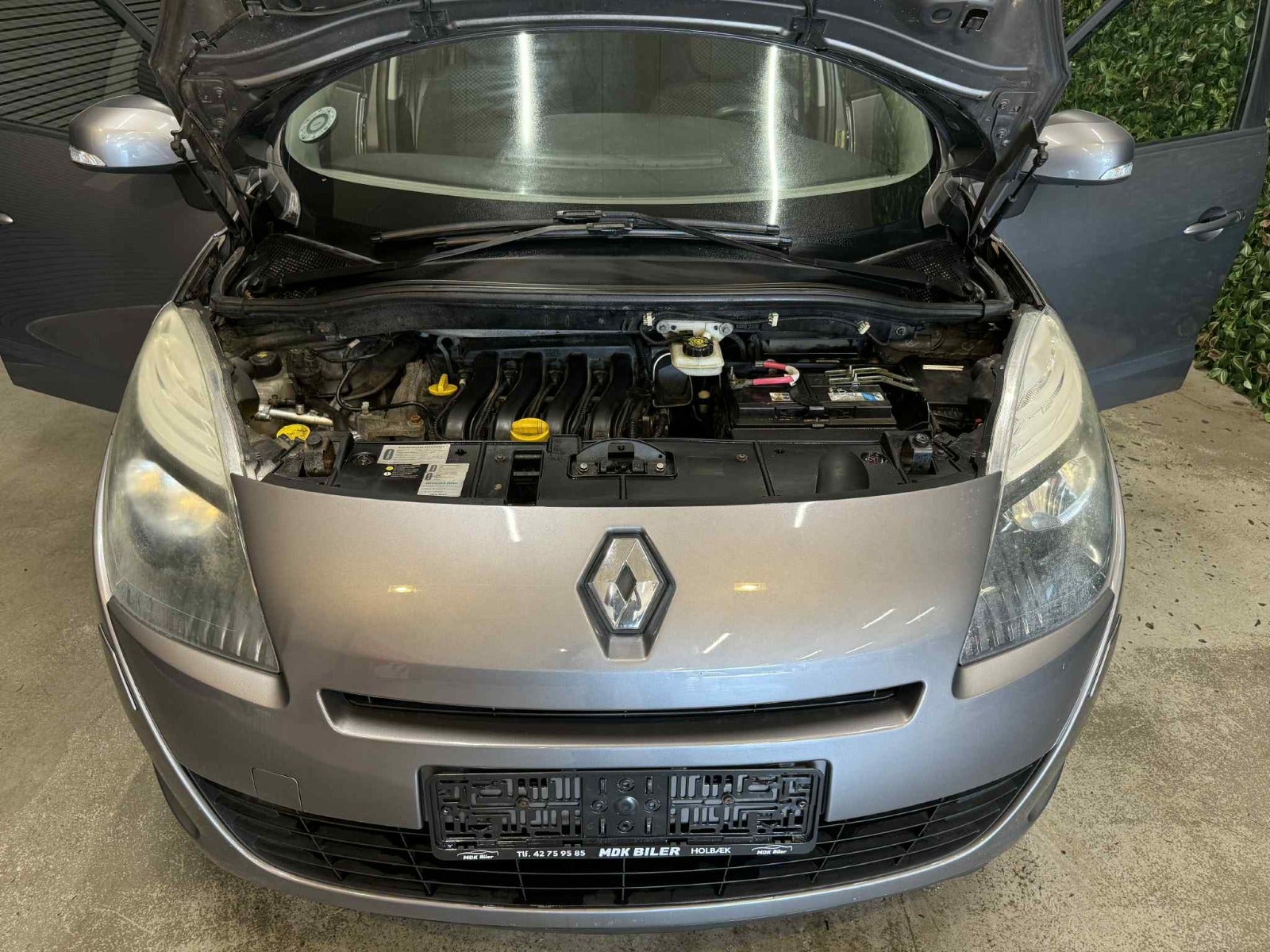 Billede af Renault Grand Scenic III 1,6 16V Expression 7prs