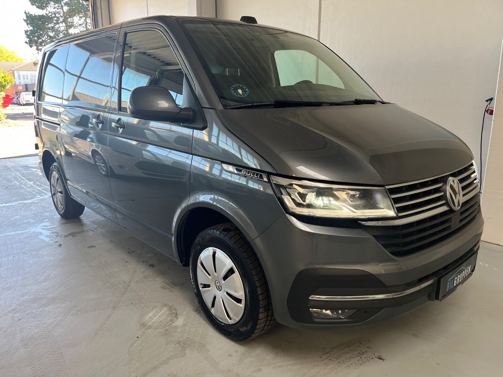 Billede af VW Transporter 2,0 TDi 150 Kassevogn DSG kort