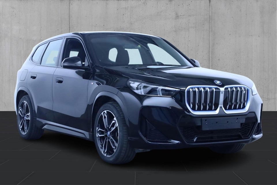 BMW iX1 xDrive30 M-Sport 2023