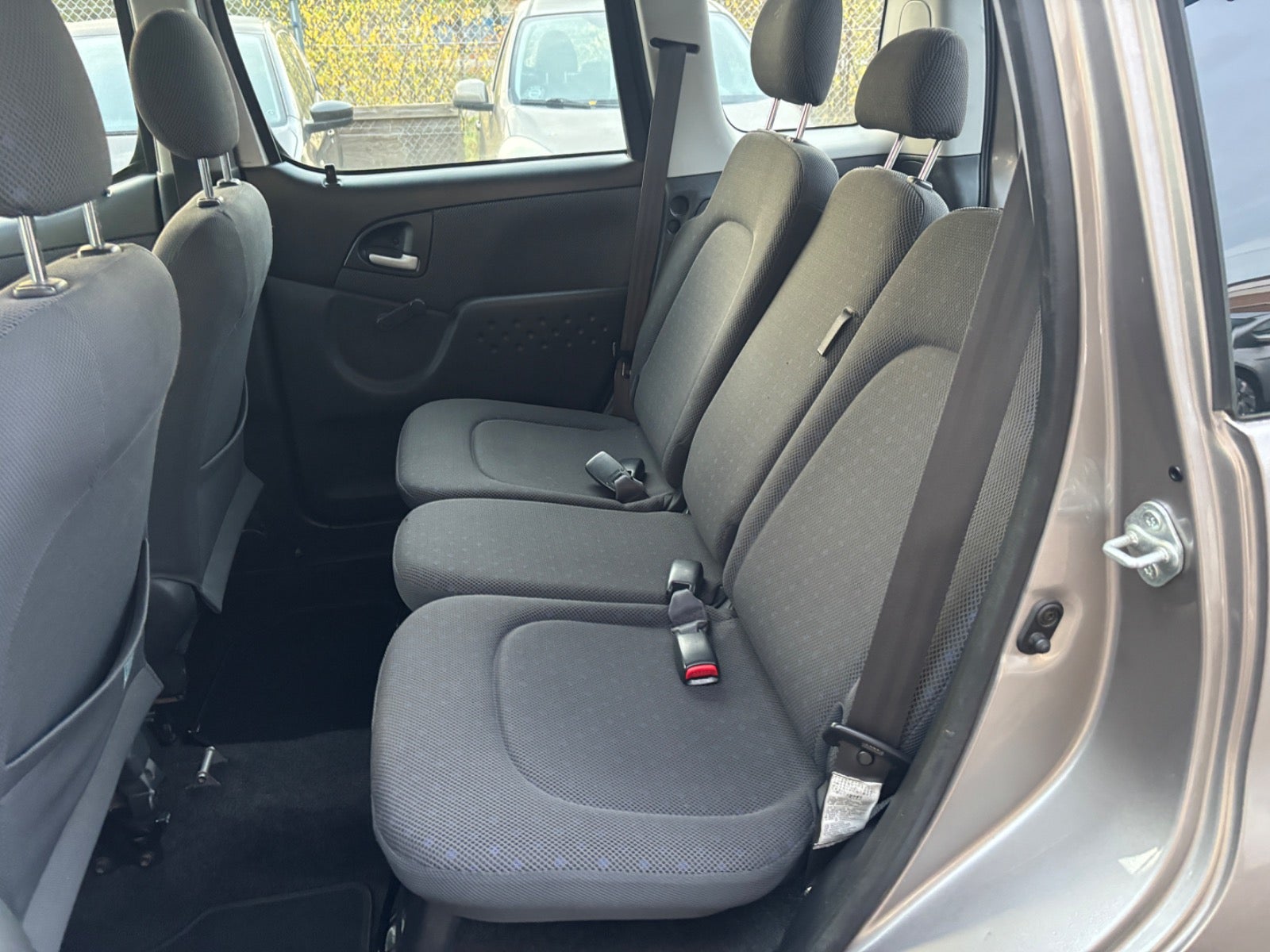 Toyota Yaris Verso Terra