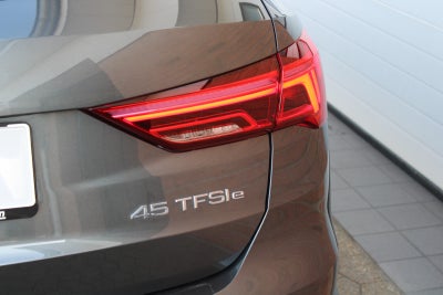 Audi Q3 TFSi e S-line plus S-tr.