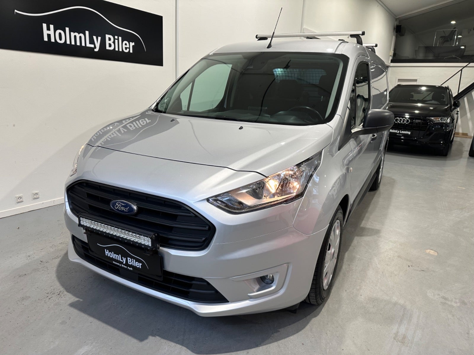 Ford Transit Connect EcoBlue Limited lang