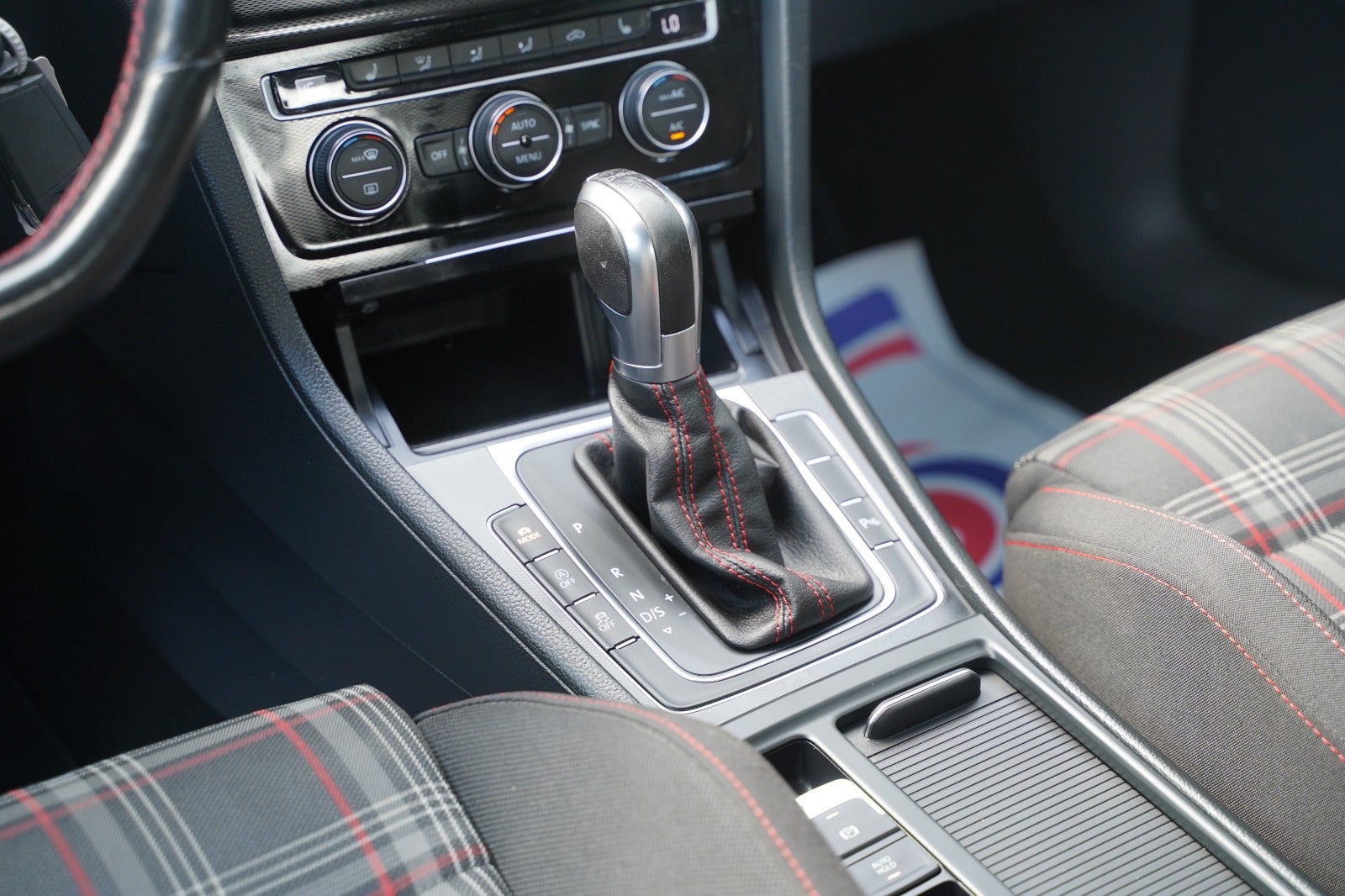 Billede af VW Golf VII 2,0 GTi Performance DSG BMT