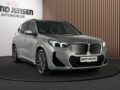 BMW iX1 xDrive30 M-Sport Van