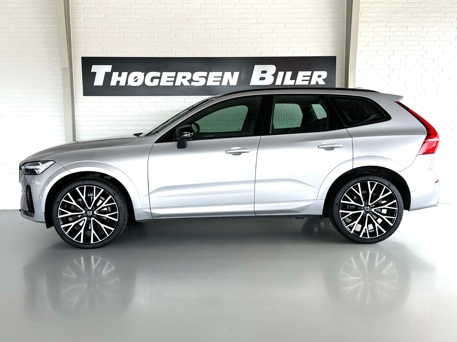 Billede af Volvo XC60 2,0 B4 197 R-Design aut.