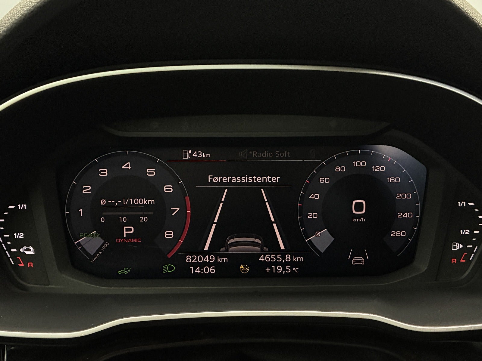 Billede af Audi Q3 45 TFSi e S-line plus Sportback S-tr.