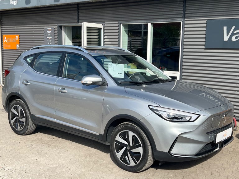 MG ZS Luxury